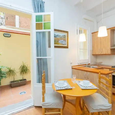 Gracia Torrijos By Interhome * Barcelona